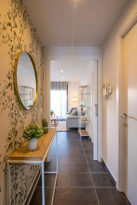 Seahomes Vacations - Acacias Beach&Chic Lloret de Mar Apartment