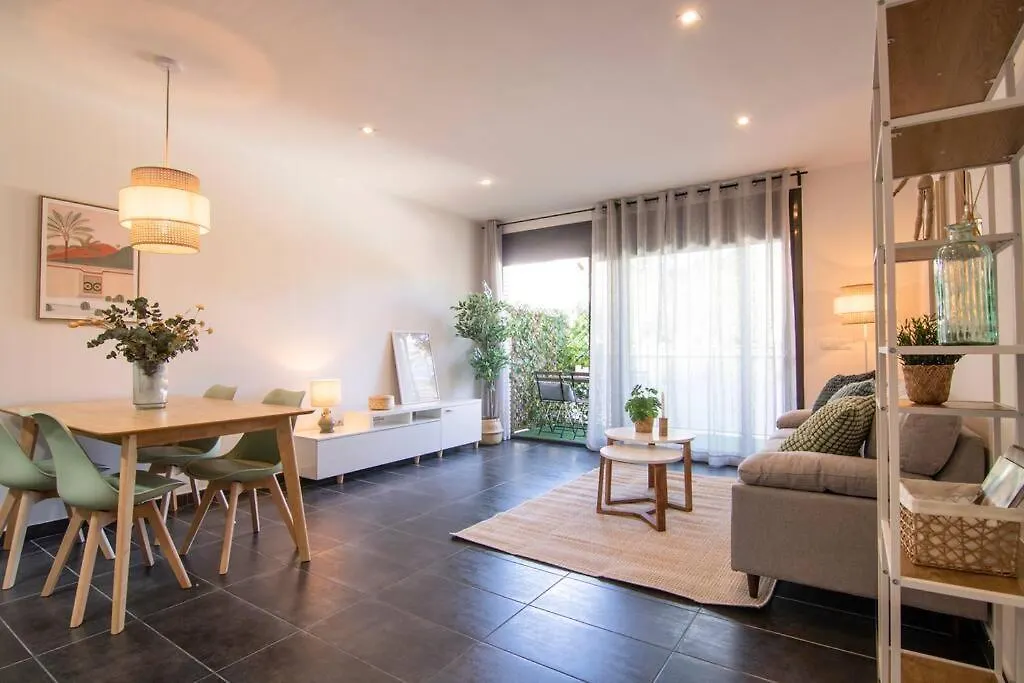 Apartment Seahomes Vacations - Acacias Beach&Chic Lloret de Mar
